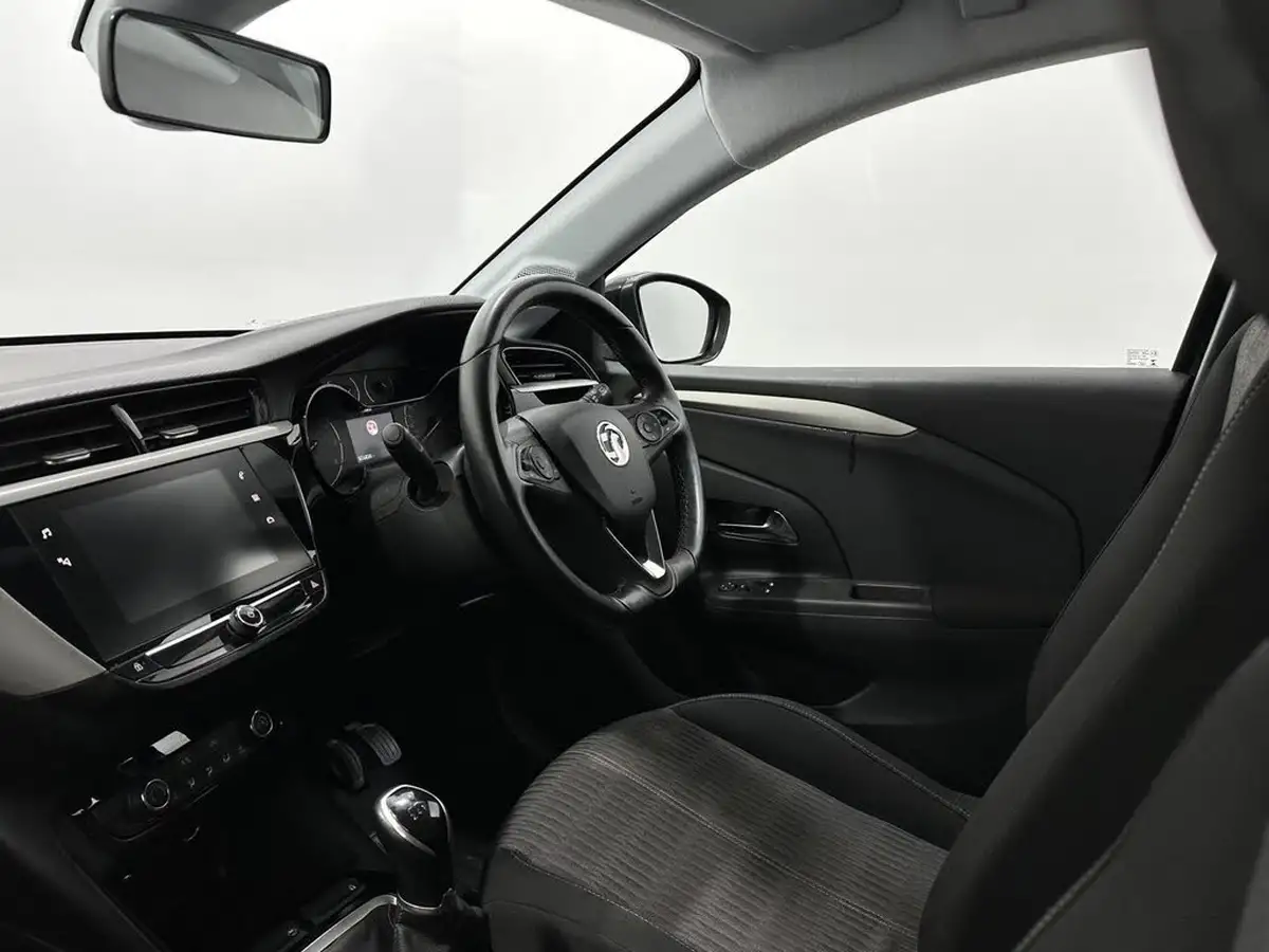 2020-vauxhall-corsa-12i-se-nav-big-25