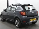 2017-dacia-sandero-stepway-15dci-laureate-small-3