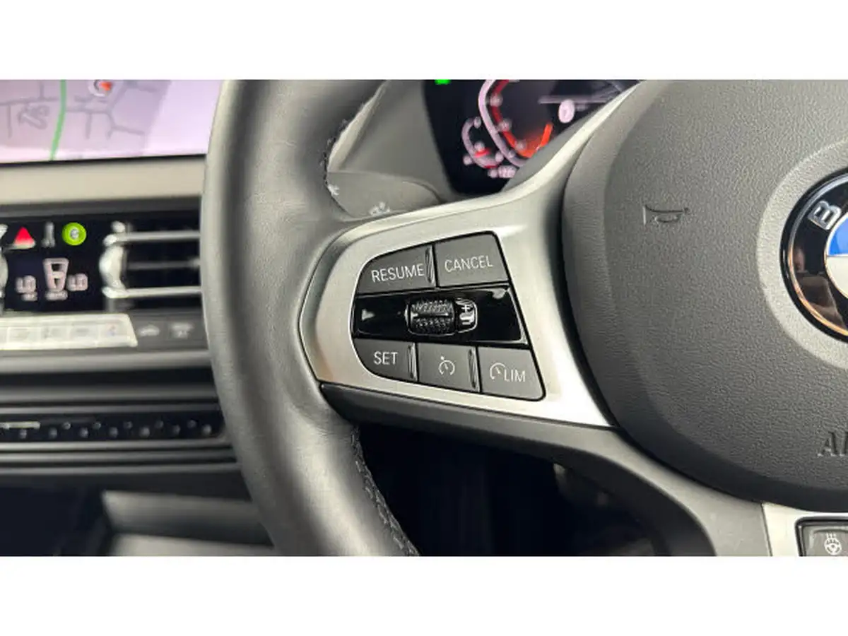 2024-bmw-1-series-15-118i-m-sport-lcp-dct-big-30