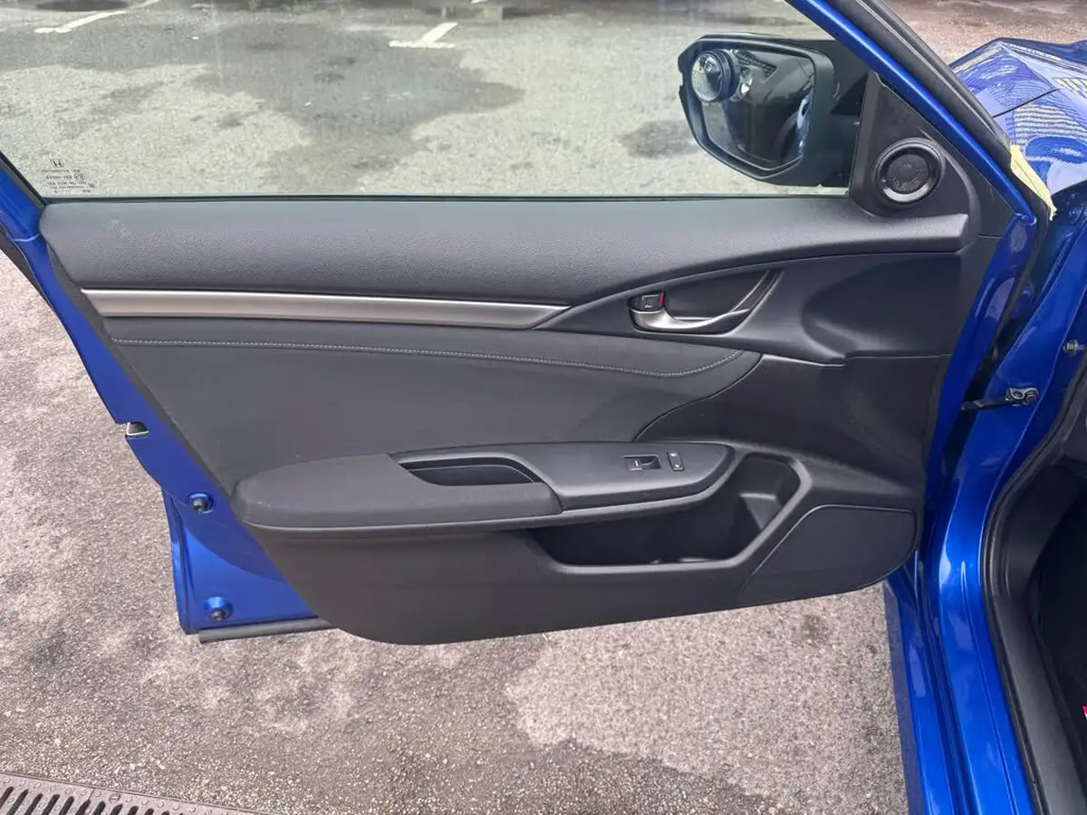 2018-honda-civic-10-vtec-turbo-sr-129ps-hatchback-5d-cvt-big-45