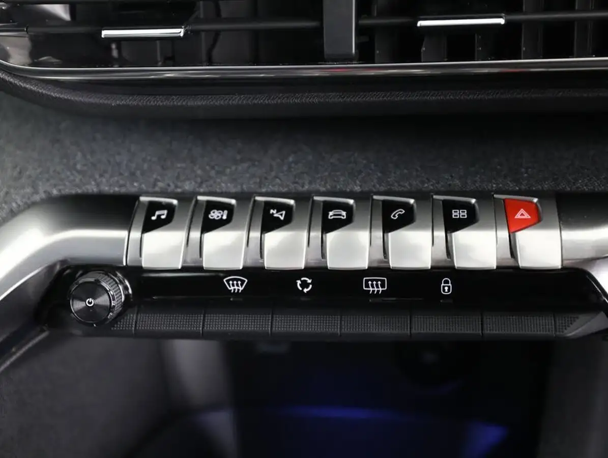2022-peugeot-5008-suv-15-bluehdi-allure-premium-eat8-big-29