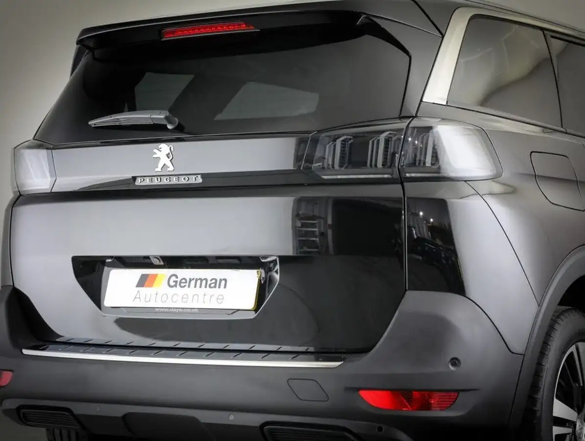 2022-peugeot-5008-suv-15-bluehdi-allure-premium-eat8-big-5