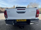2020-toyota-hi-lux-24d-4d-invincible-150hpeu6dt-e-35t-auto-small-3