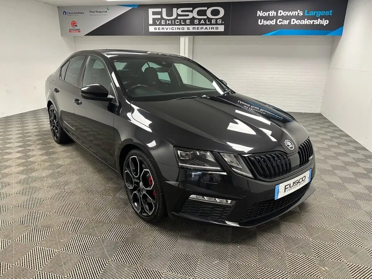 2019-skoda-octavia-20-tsi-vrs-challenge-hatchback-dsg-big-1