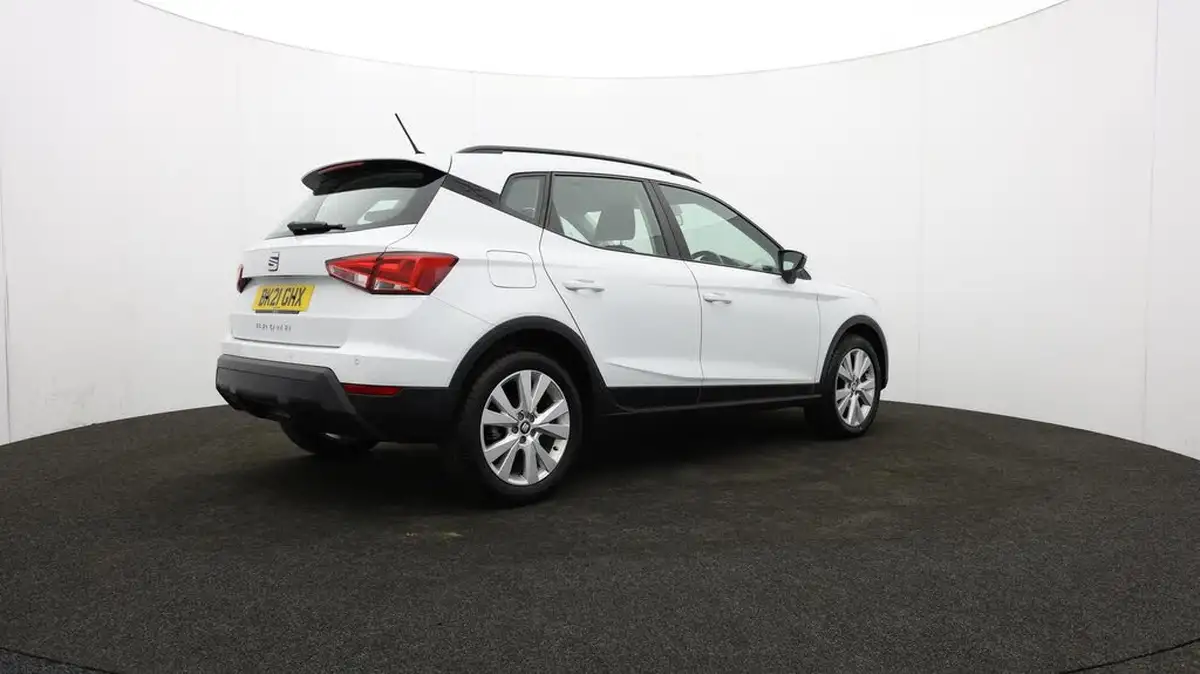2021-seat-arona-10-tsi-se-technology-110ps-dsg-big-34