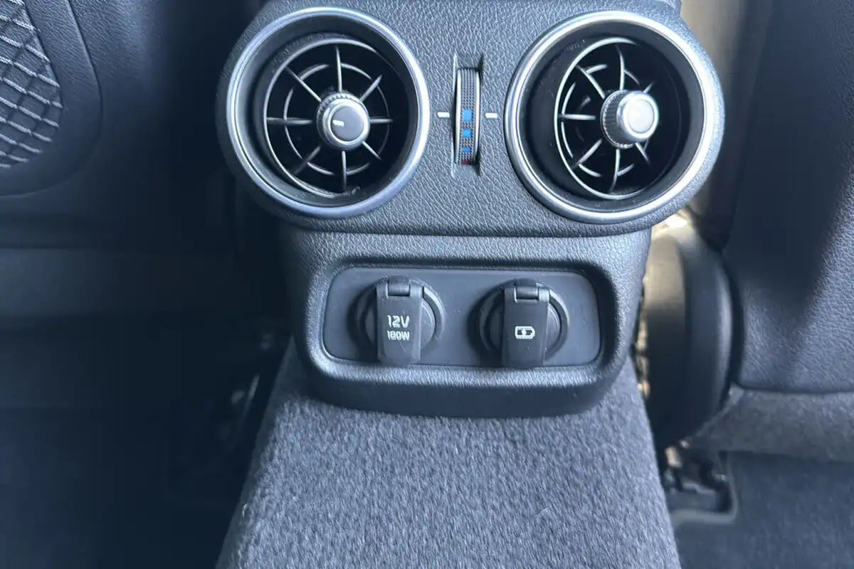 2018-kia-stinger-33-t-gdi-gt-s-big-34