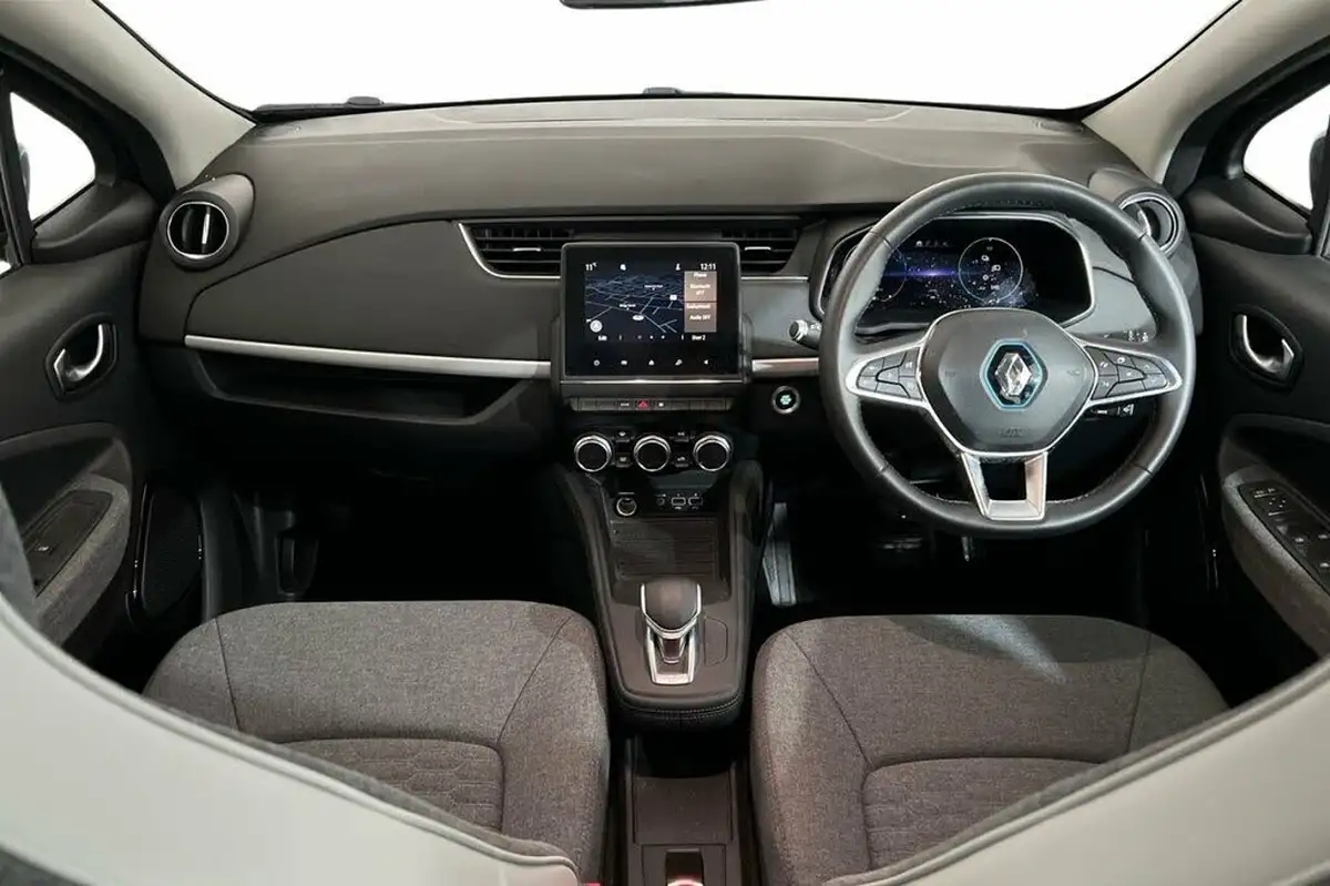 2021-renault-zoe-e-i-iconic-135ps-r135ze50-big-9