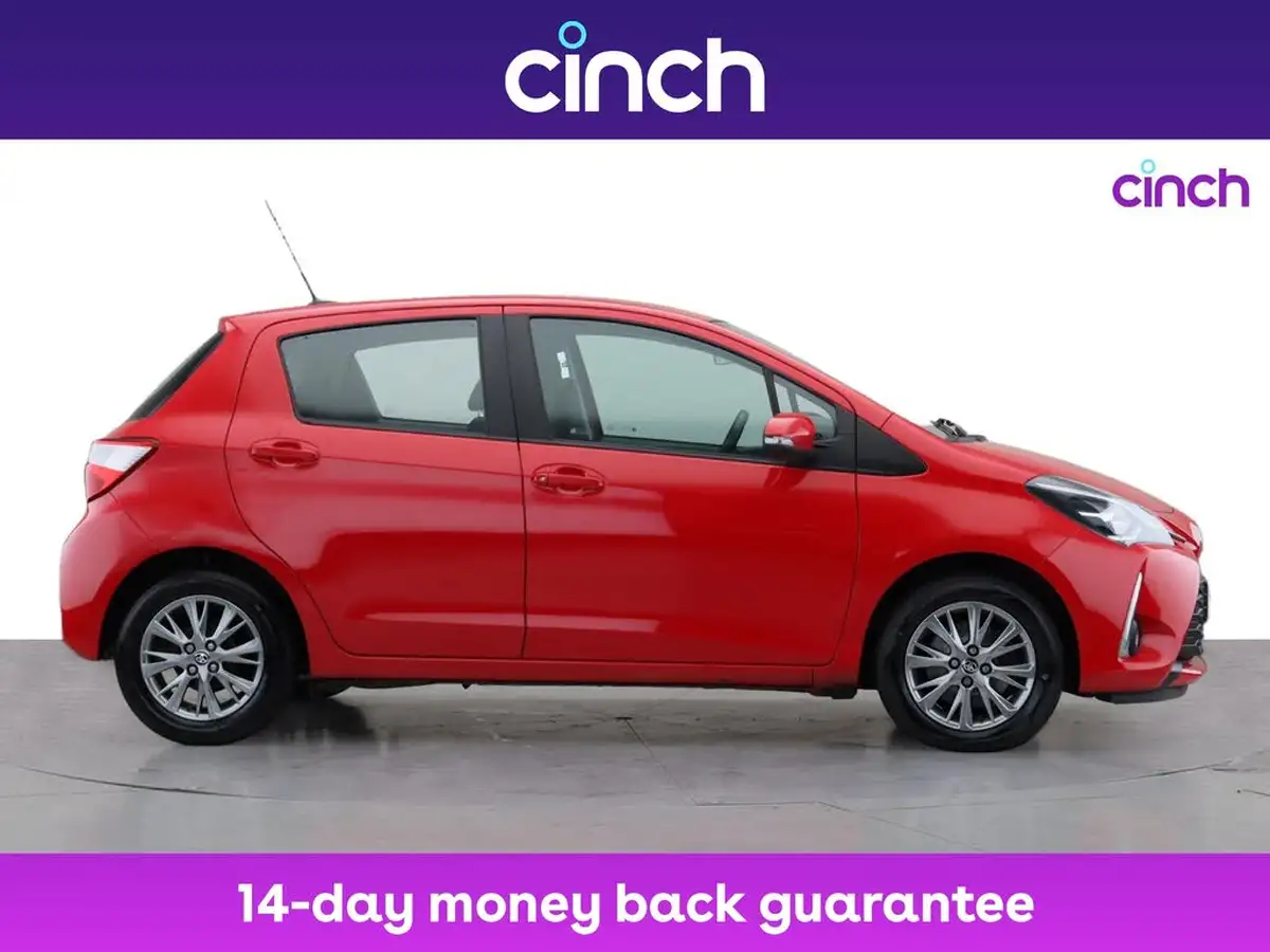 2018-toyota-yaris-15-vvt-i-icon-navi-big-7