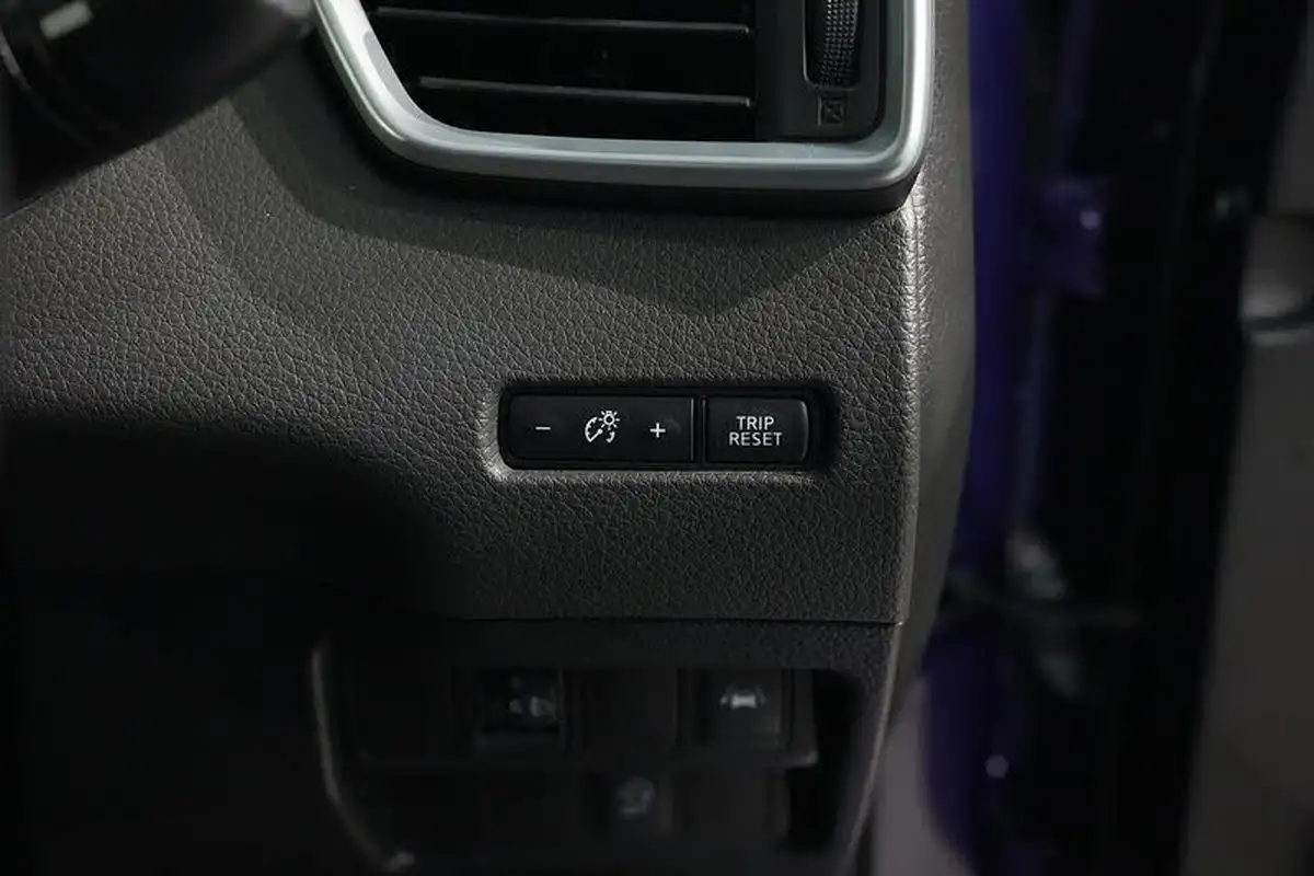 2018-nissan-qashqai-12-dig-t-n-connecta-big-27