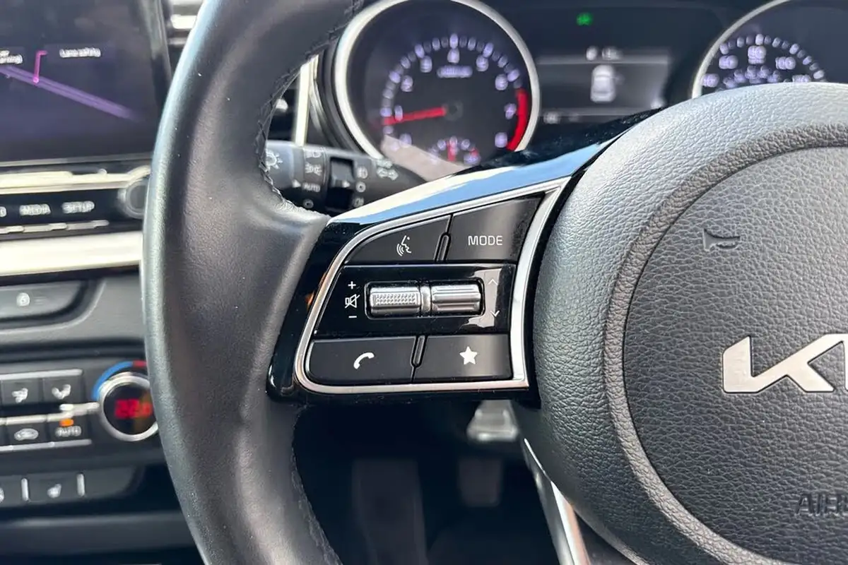 2023-kia-xceed-15-t-gdi-3-158bhp-big-44