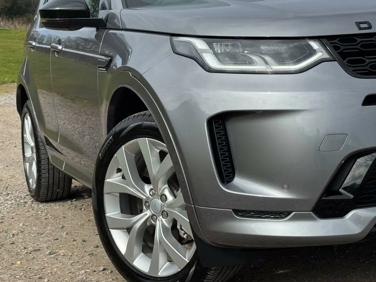 2022-land-rover-discovery-sport-15-p300e-r-dynamic-se-big-47