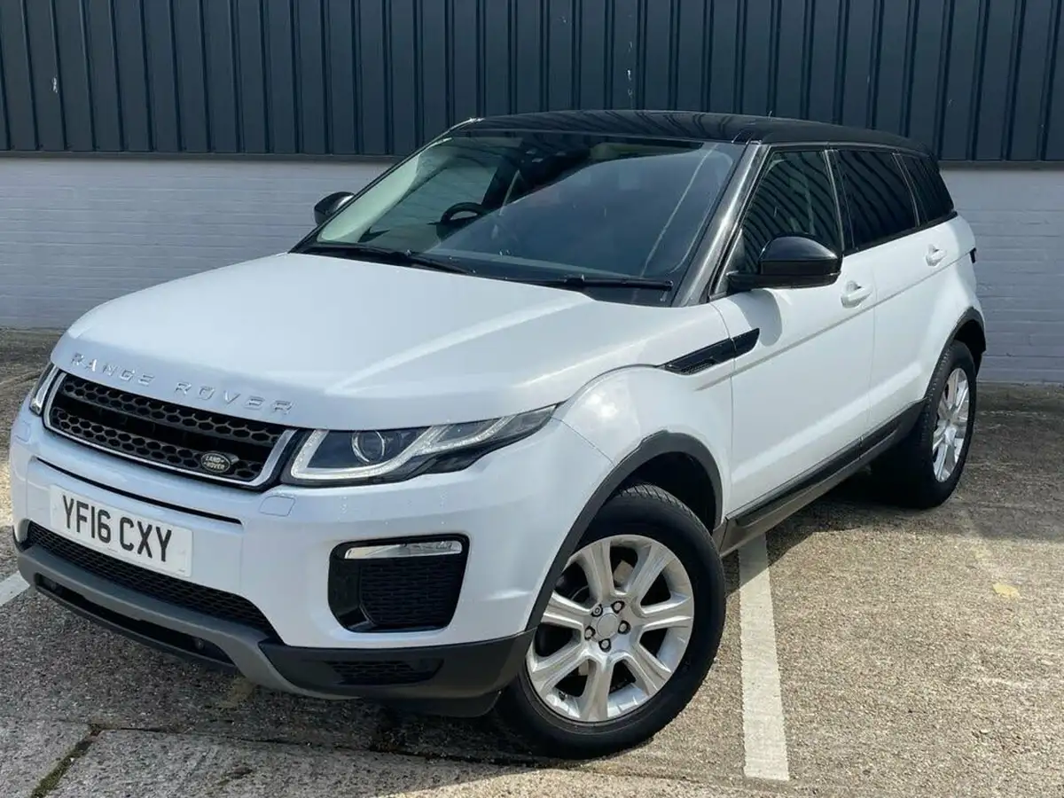 2016-land-rover-range-rover-evoque-20td4-se-tech-ss-hatchback-5d-big-59