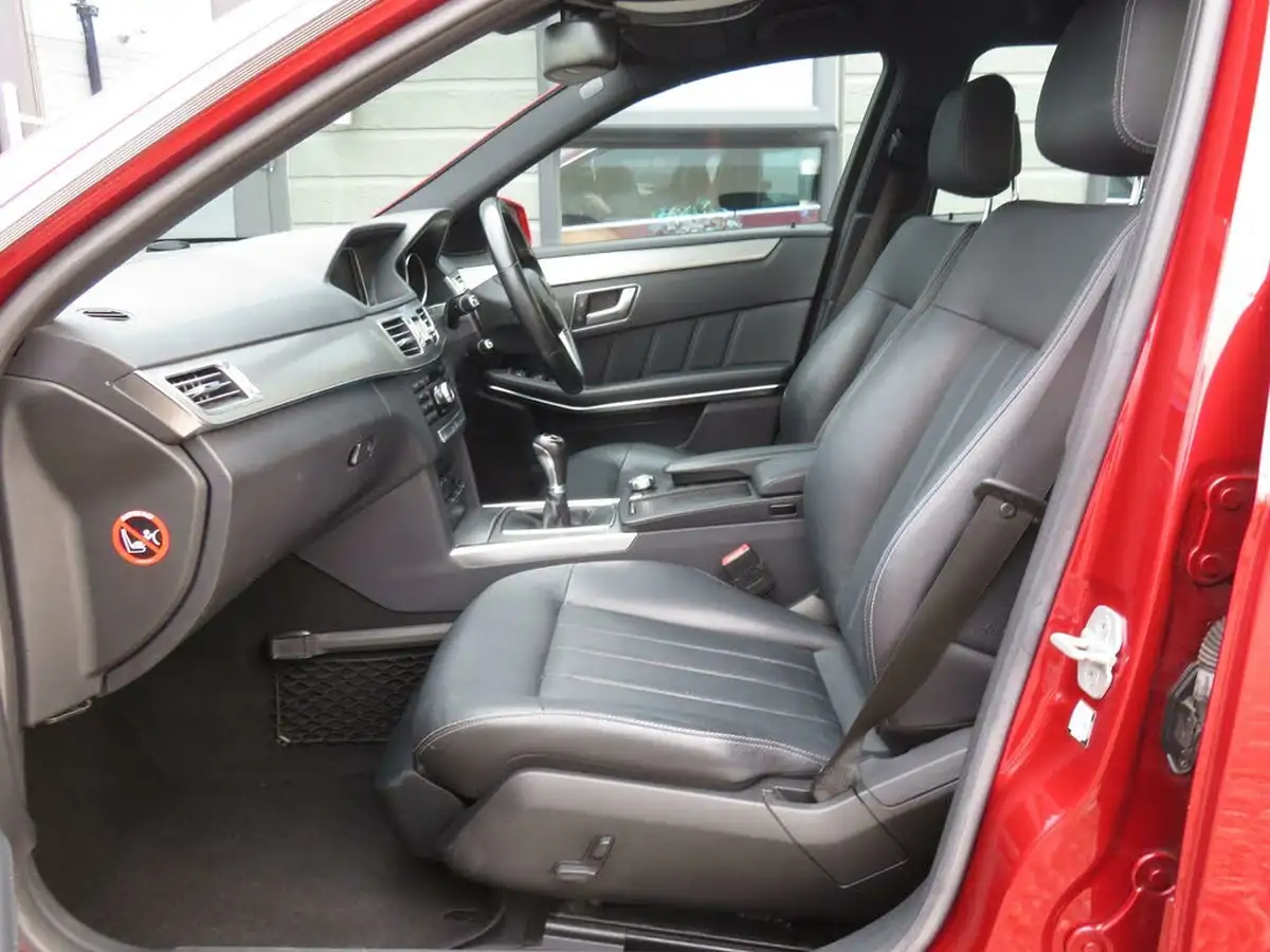 2014-mercedes-benz-e-class-21td-e220-cdi-se-175bhp-cdi-estate-5d-big-16