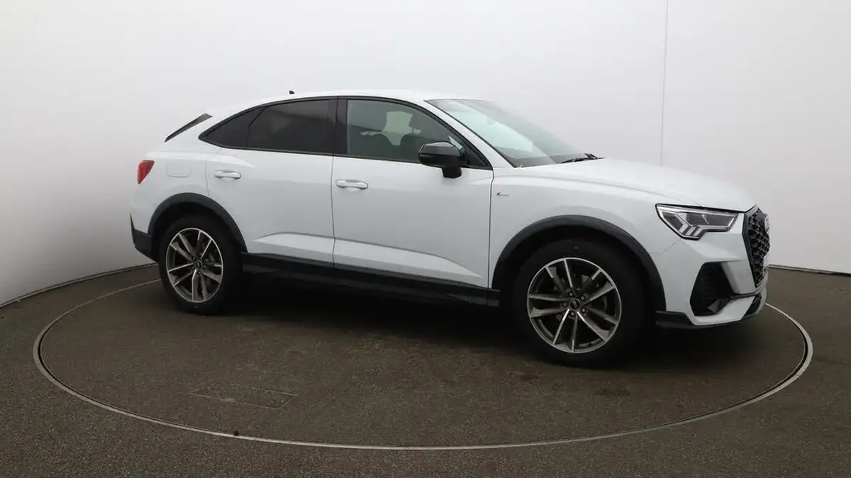 2022-audi-q3-15-35-tfsi-black-edition-cod-sportback-s-tronic-big-38
