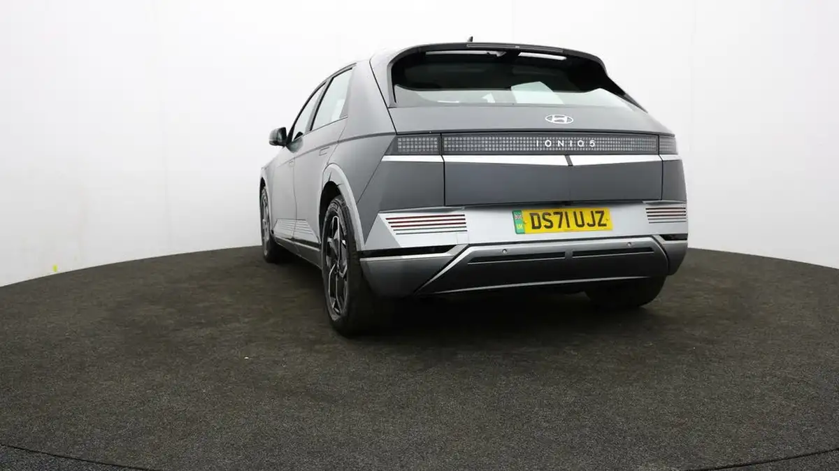 2022-hyundai-ioniq-5-e-premium-217ps-73kwh-rwd-big-72