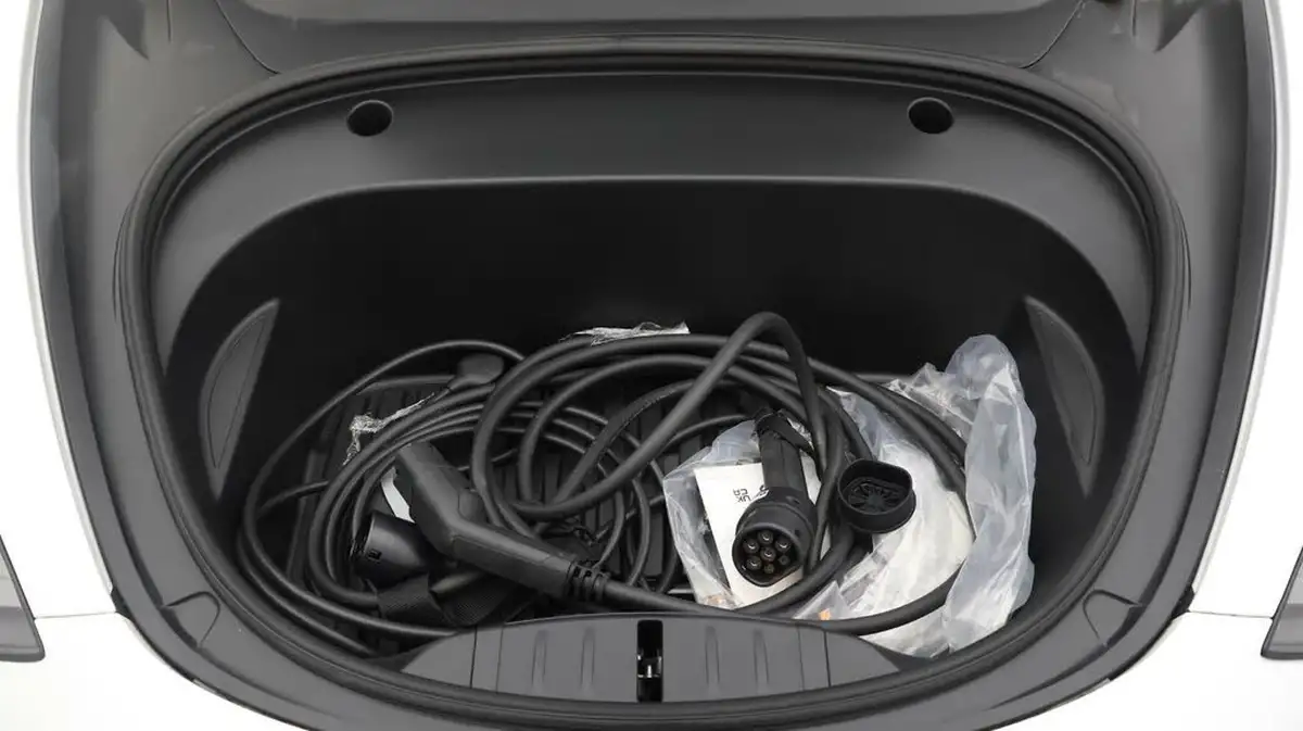 2021-tesla-model-3-e-standard-plus-big-18