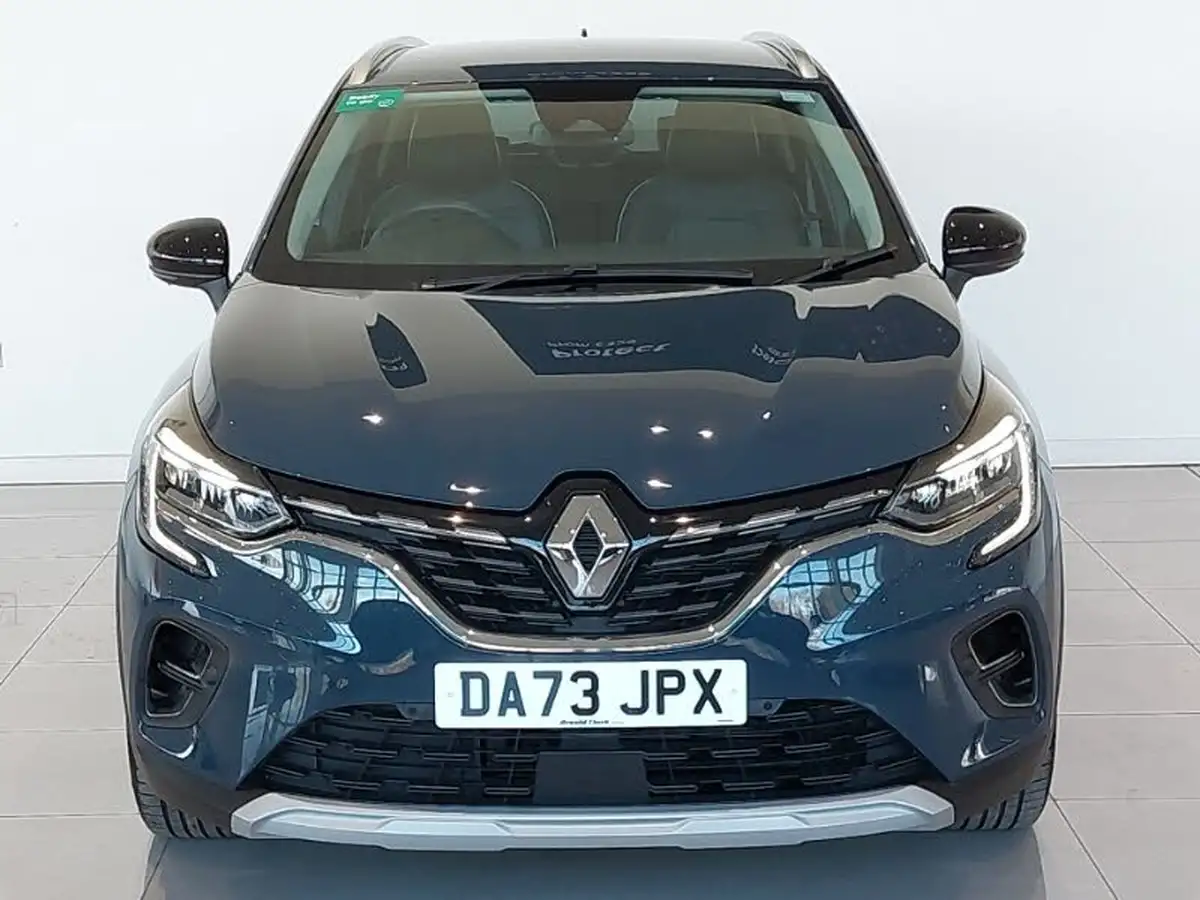 2023-renault-captur-16-techno-160ps-plug-in-big-11