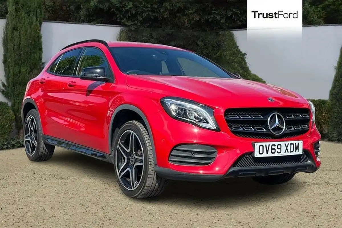 2019-mercedes-benz-gla-class-16-gla-180-amg-line-edition-7g-dct-big-0