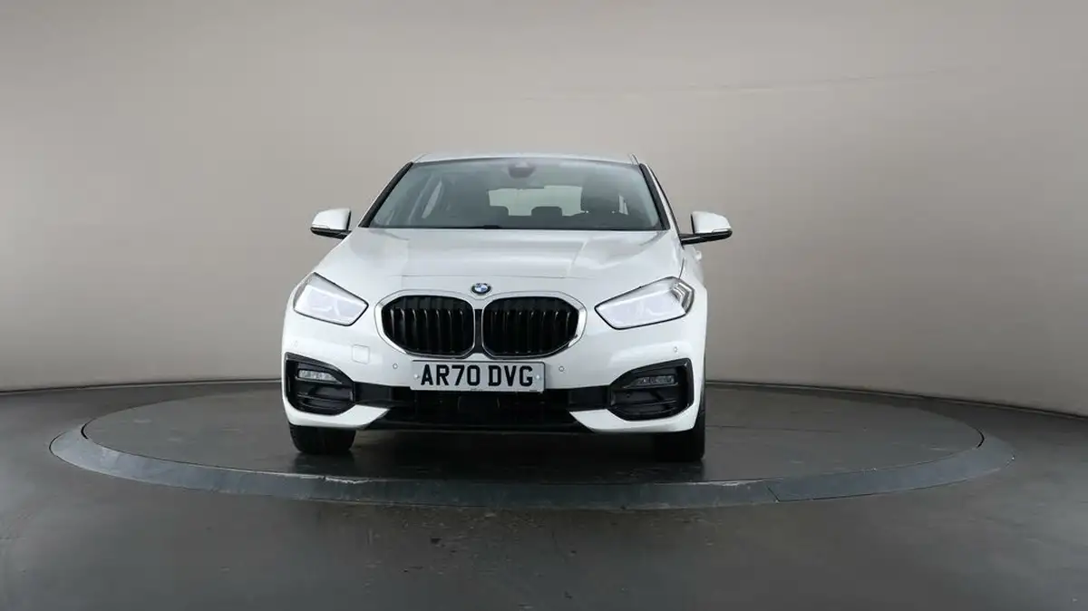 2021-bmw-1-series-15td-116d-sport-lcp-big-2