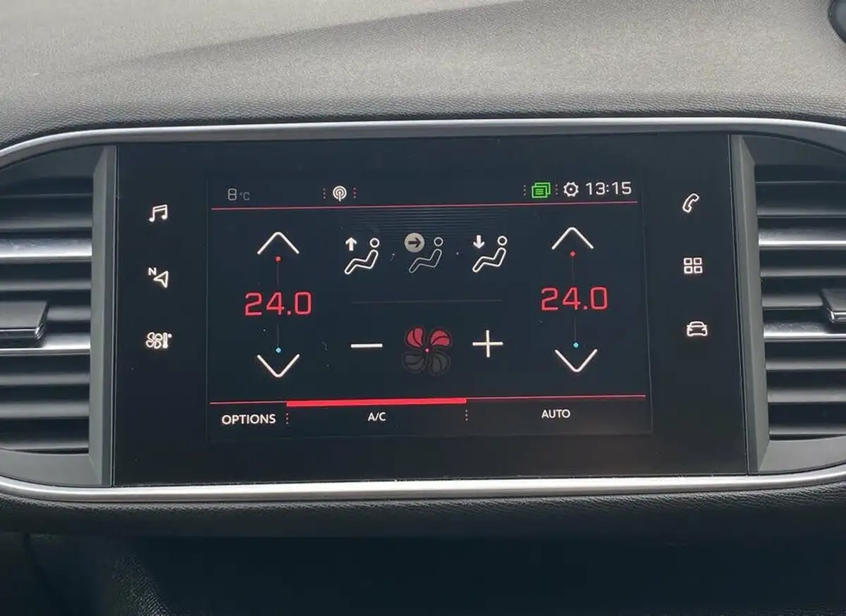 2018-peugeot-308-20-bluehdi-gt-line-big-47