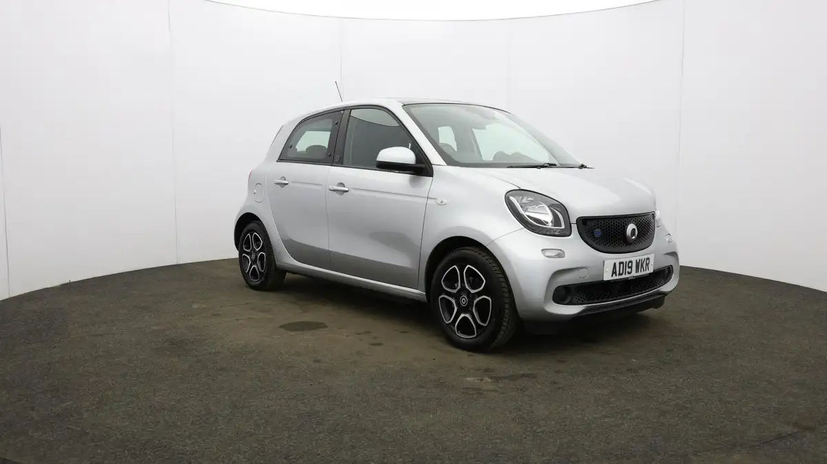 2019-smart-forfour-eq-prime-premium-big-39