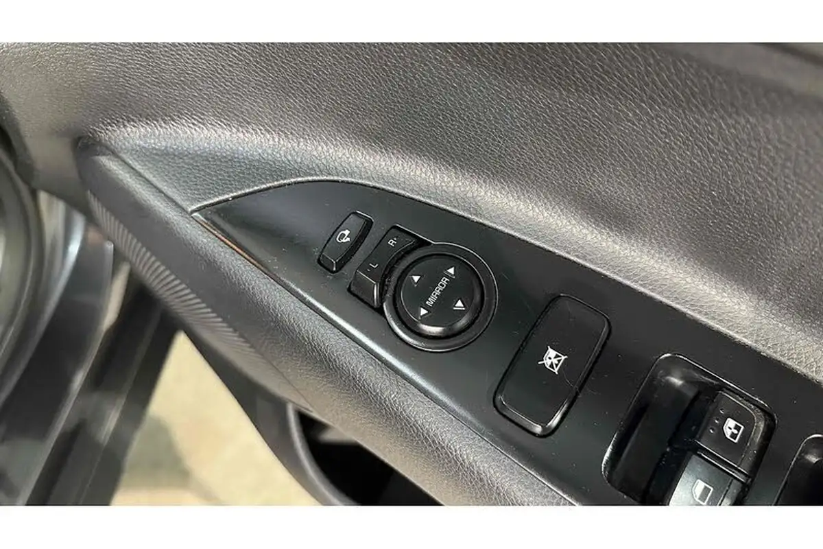 2019-kia-stonic-10-t-gdi-2-big-14