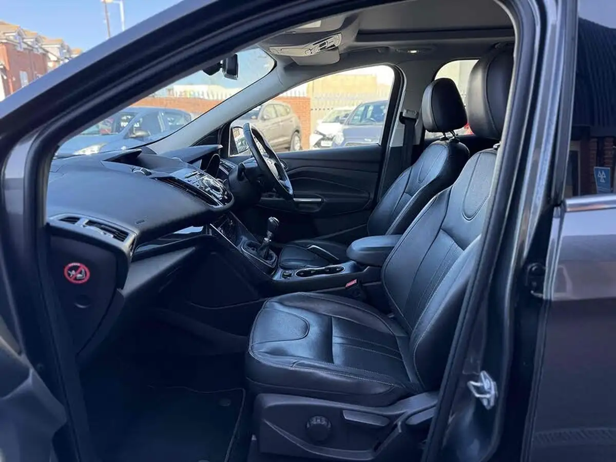 2015-ford-kuga-20tdci-titanium-x-180ps-awd-big-12
