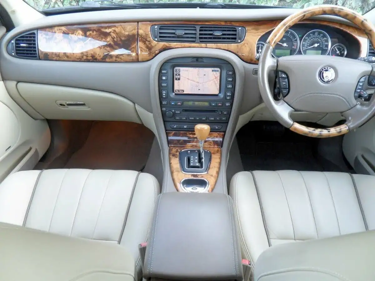 2007-jaguar-s-type-27td-se-big-60