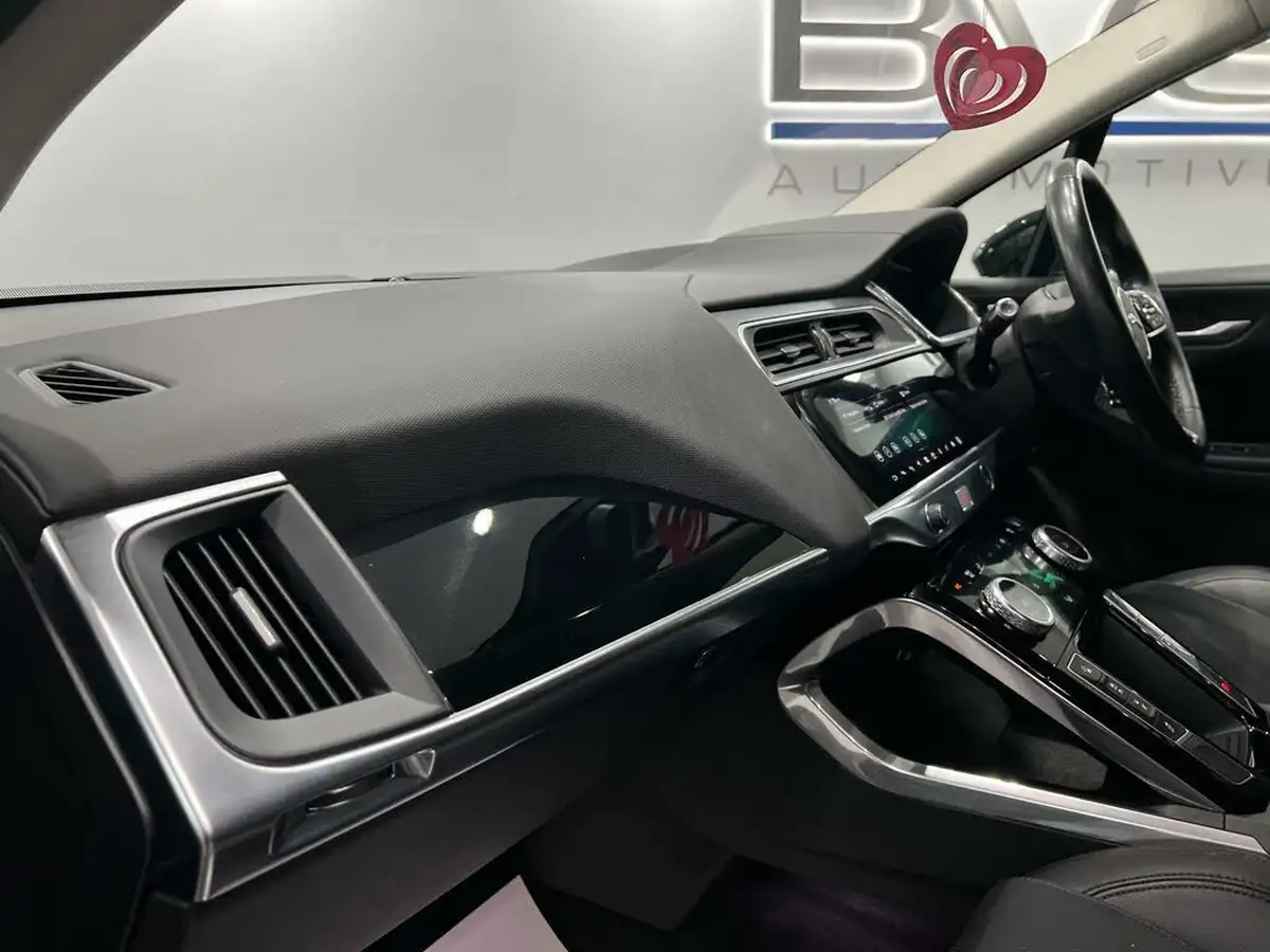 2020-jaguar-i-pace-ev400-s-big-47