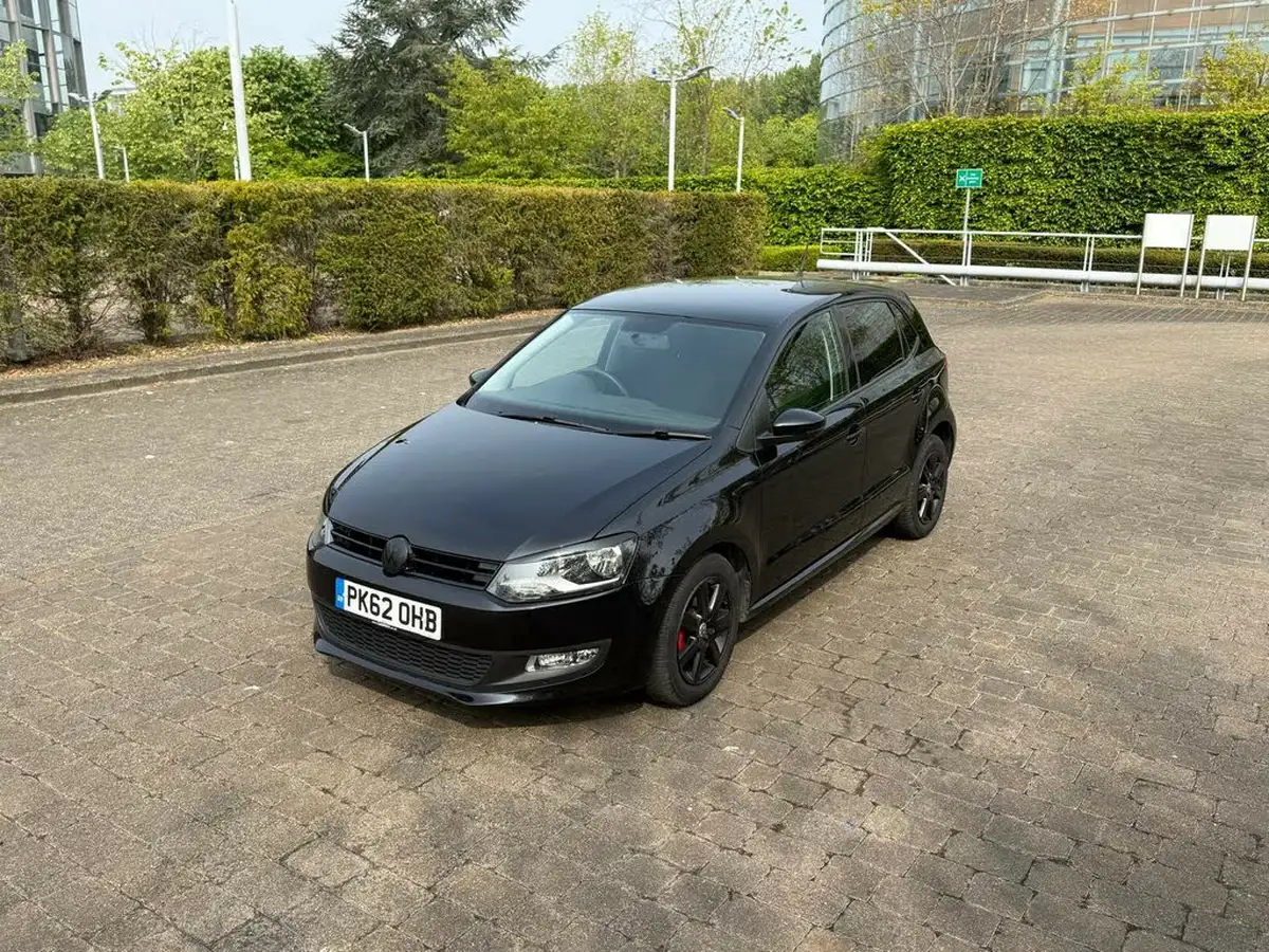 2012-volkswagen-polo-14-match-5d-dsg-big-4