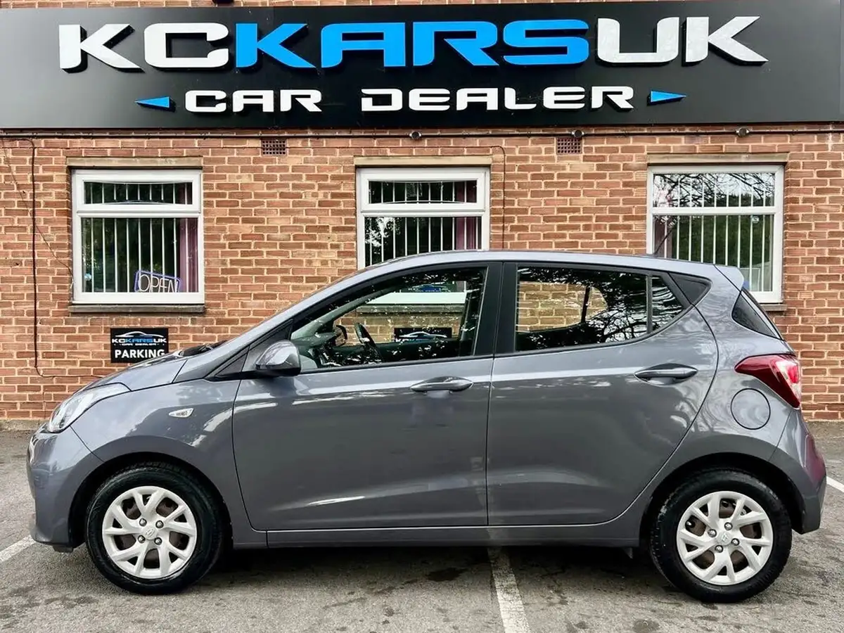 2018-hyundai-i10-10-se-67ps-big-2