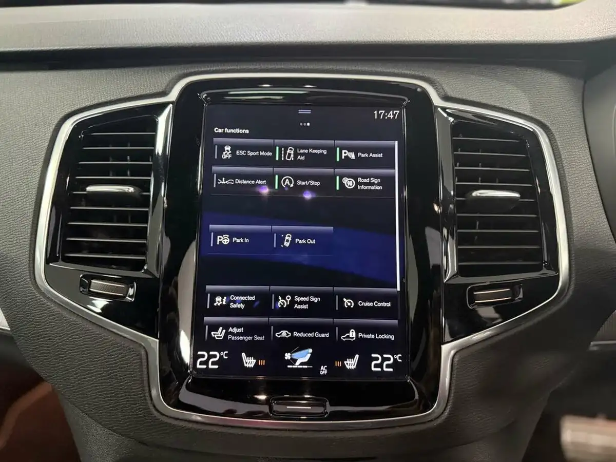 2016-volvo-xc90-20td-d5-r-design-big-37