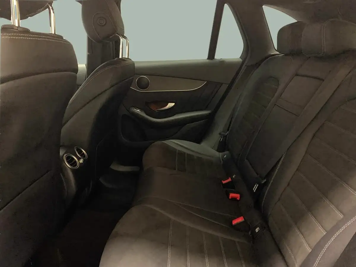 2020-mercedes-benz-glc-class-20d-glc220d-amg-line-station-wagon-5d-4matic-plus-big-26