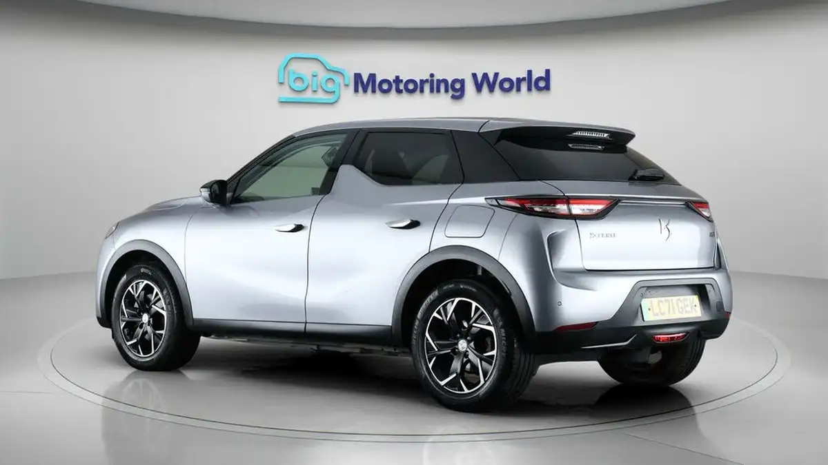 2021-ds-ds-3-crossback-e-tense-prestige-big-5