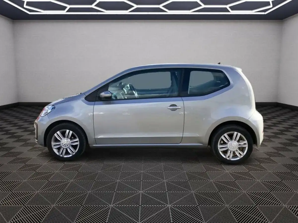 2017-volkswagen-up-10-high-up-75ps-3d-big-5