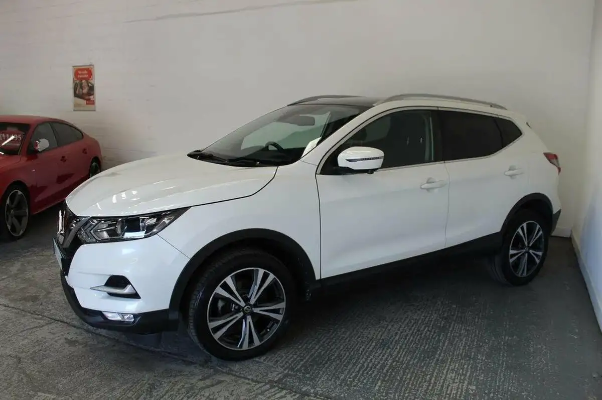 2017-nissan-qashqai-15dci-n-connecta-big-4