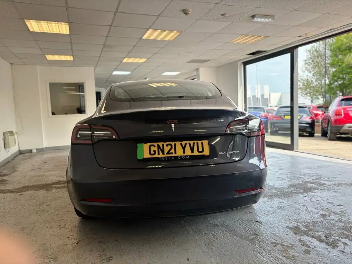 2021-tesla-model-3-e-long-range-4x4-big-6
