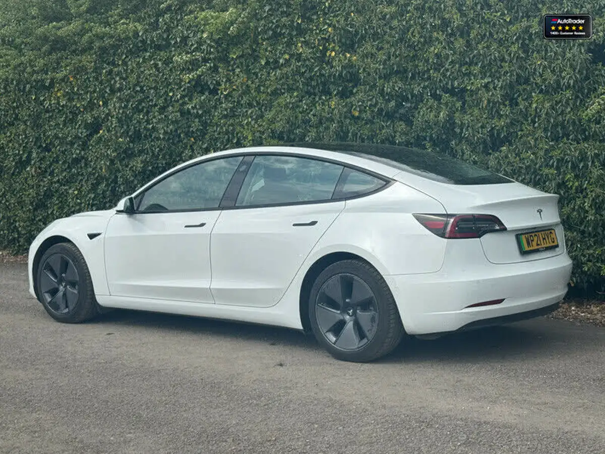 2021-tesla-model-3-e-standard-plus-big-35