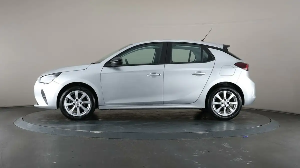 2023-vauxhall-corsa-12i-design-big-28