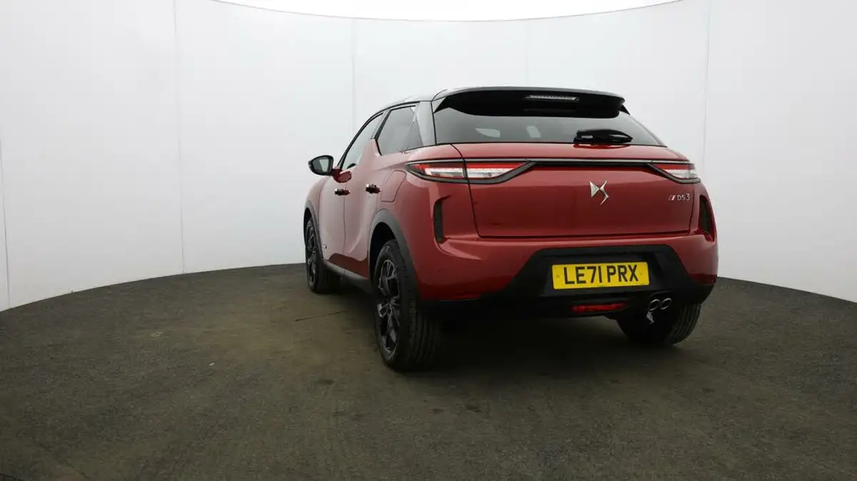 2022-ds-ds-3-crossback-12-puretech-performance-line-130ps-eat8-big-23