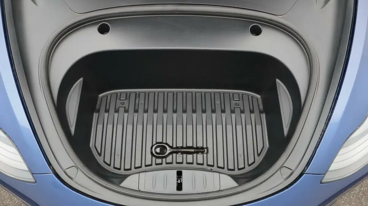 2021-tesla-model-3-e-standard-plus-big-19