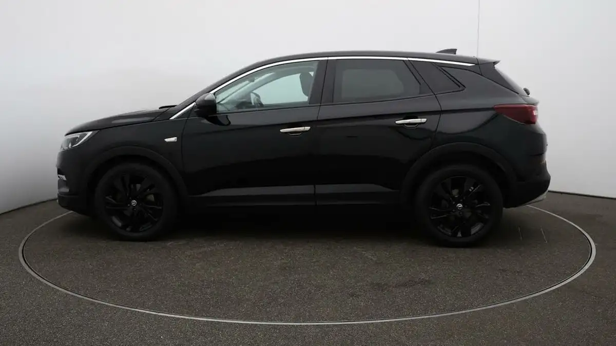 2020-vauxhall-grandland-x-12-sri-nav-big-56