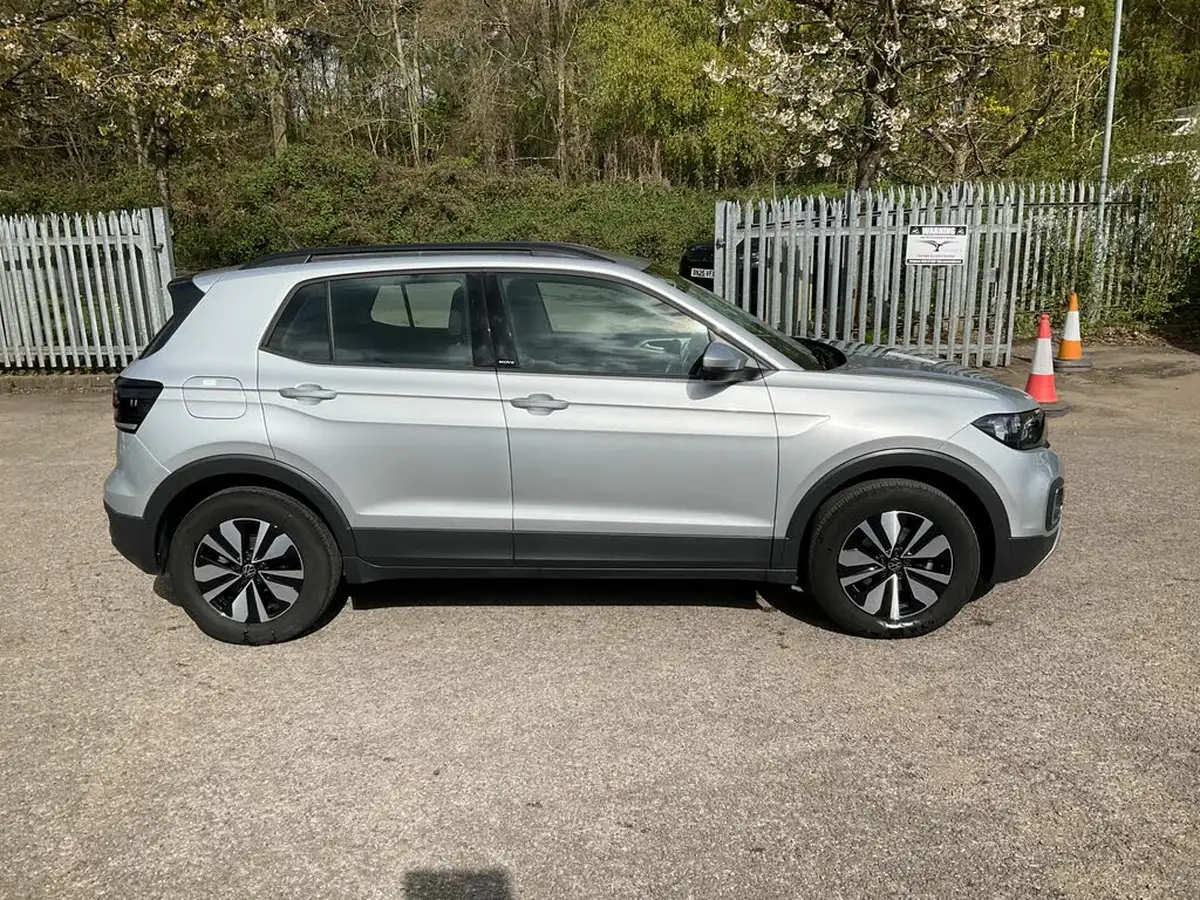 2024-volkswagen-t-cross-10-tsi-move-110ps-dsg-big-8