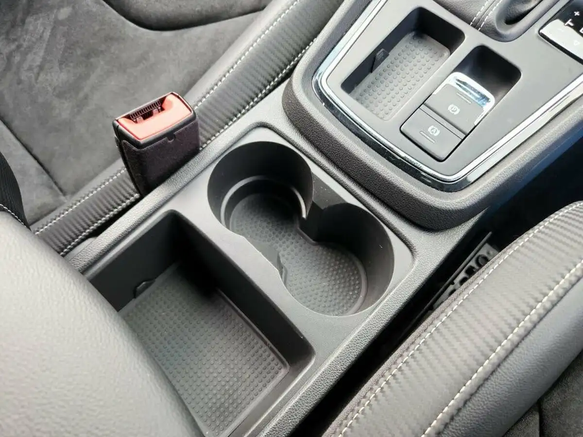 2020-seat-leon-20-tsi-cupra-290-big-15