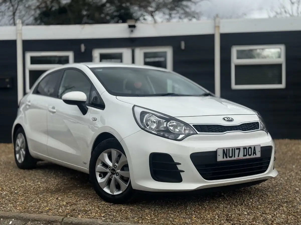 2017-kia-rio-125-sr7-5d-big-0