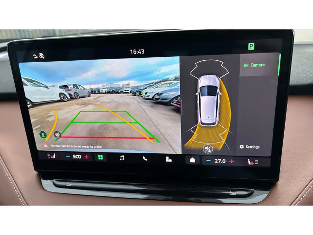 2023-skoda-enyaq-e-85-edition-station-wagon-big-28