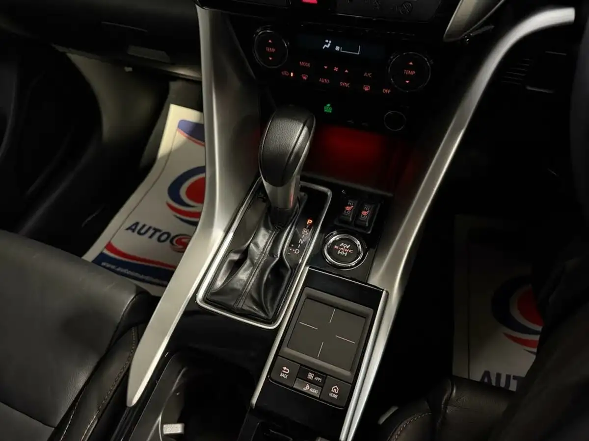 2018-mitsubishi-eclipse-cross-15-4-auto-big-24