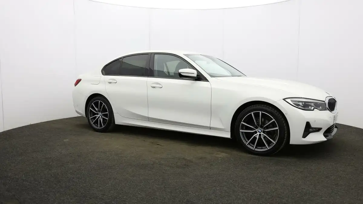 2020-bmw-3-series-20-320i-sport-saloon-4d-big-40