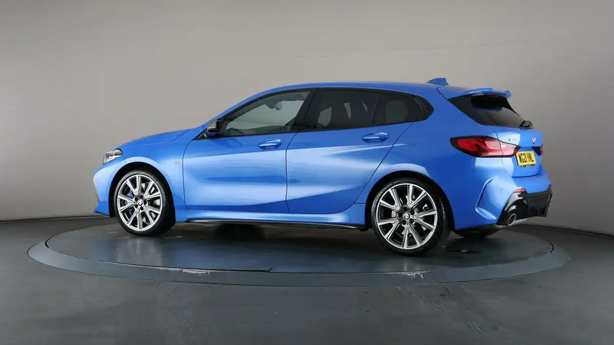 2021-bmw-1-series-20-m135i-xdrive-big-71