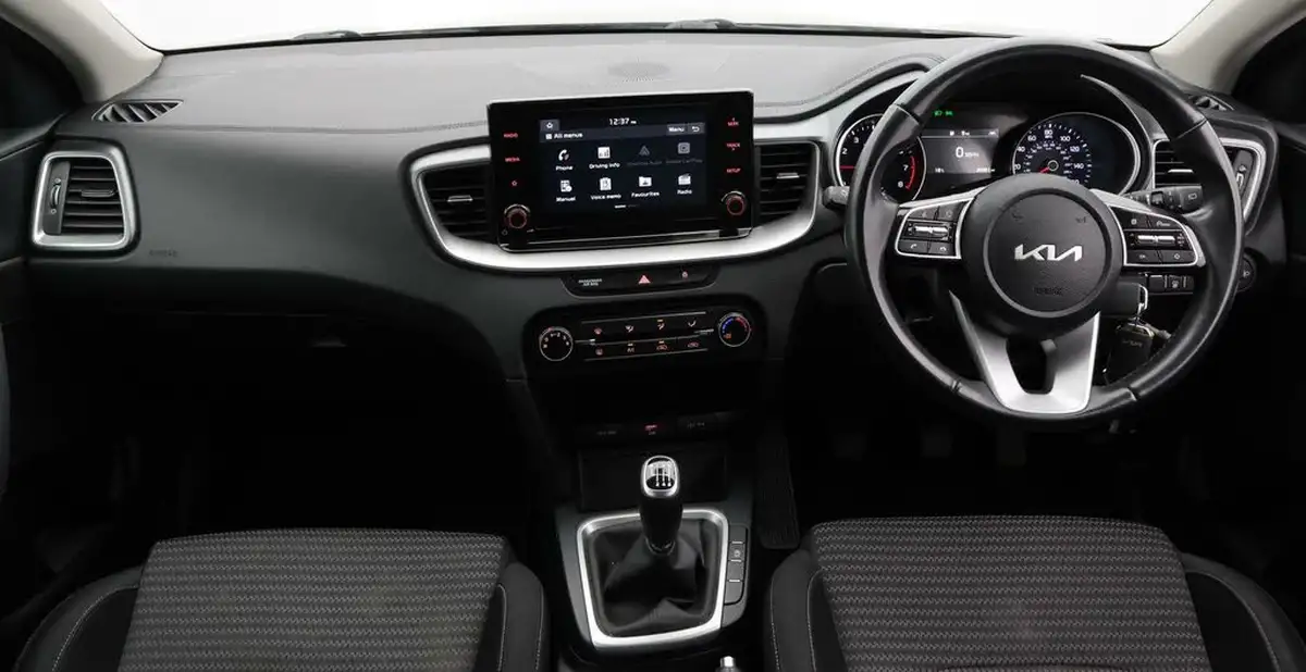 2022-kia-xceed-10-t-gdi-2-big-13